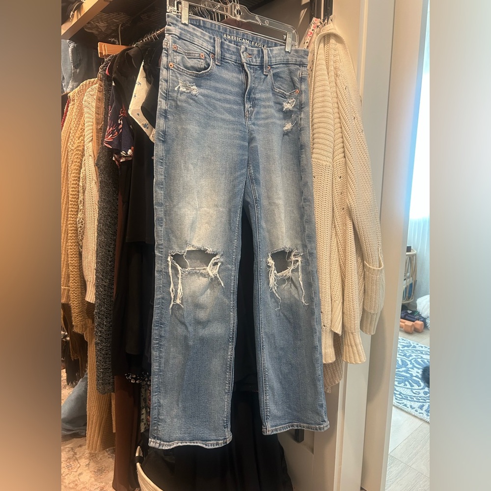 American Eagle Outfitters Light Blue Distressed Straight-Leg Jeans